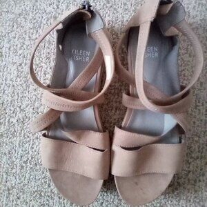 Eileen Fisher Star Strappy Performance Sandal Size 6